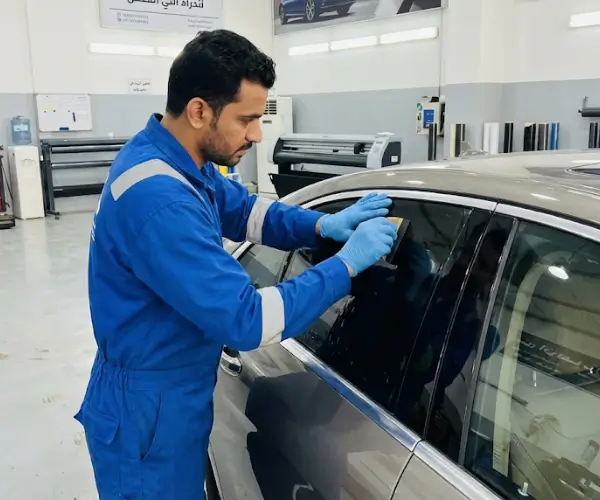 Precision Window Film Installation In Riyadh